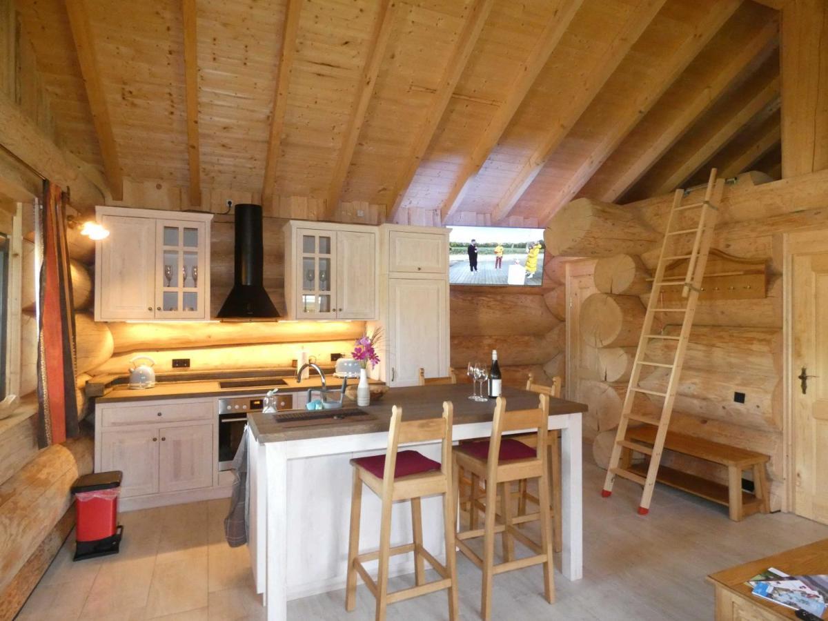 Naturstammhaus Tollensesee Groß Nemerow Dış mekan fotoğraf