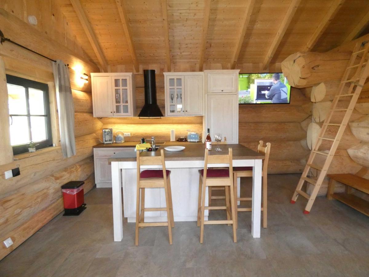 Naturstammhaus Tollensesee Groß Nemerow Dış mekan fotoğraf