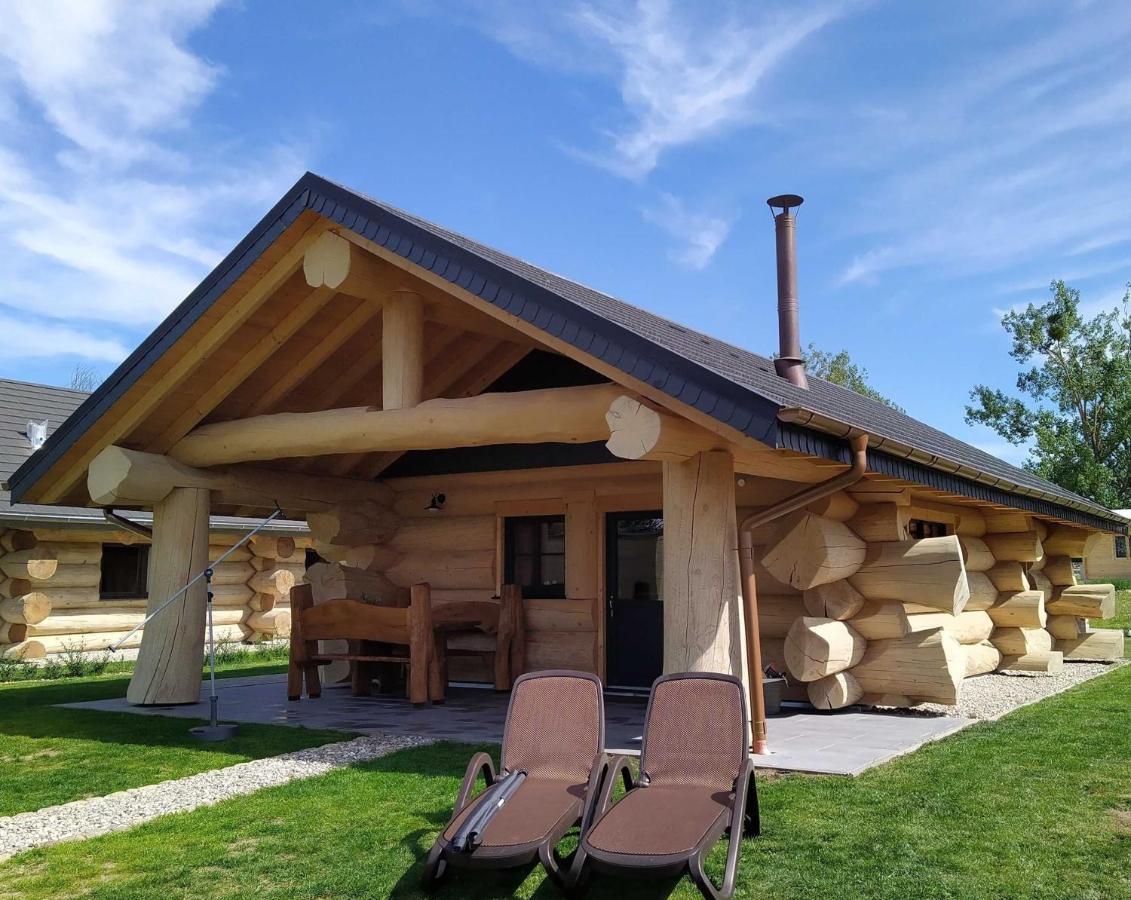 Naturstammhaus Tollensesee Groß Nemerow Dış mekan fotoğraf